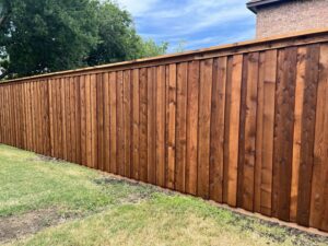 Wood privacy fence in Oakmont Ct, Mansfield, TX