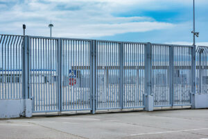 commercial fencing