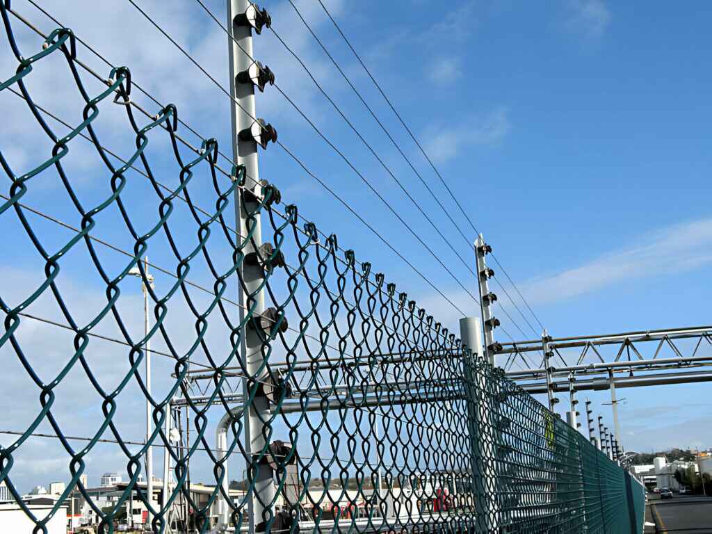 security-fence in Oakmont Ct, Mansfield, TX